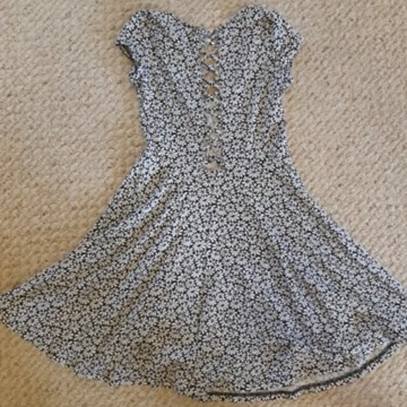 Floral Dress - Picture 2 of 2